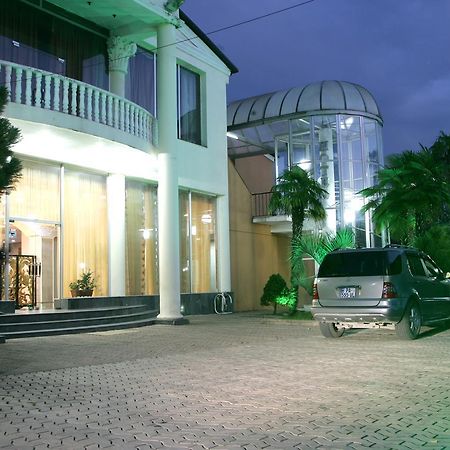 Hotel Eleon Kutaisi Zewnętrze zdjęcie