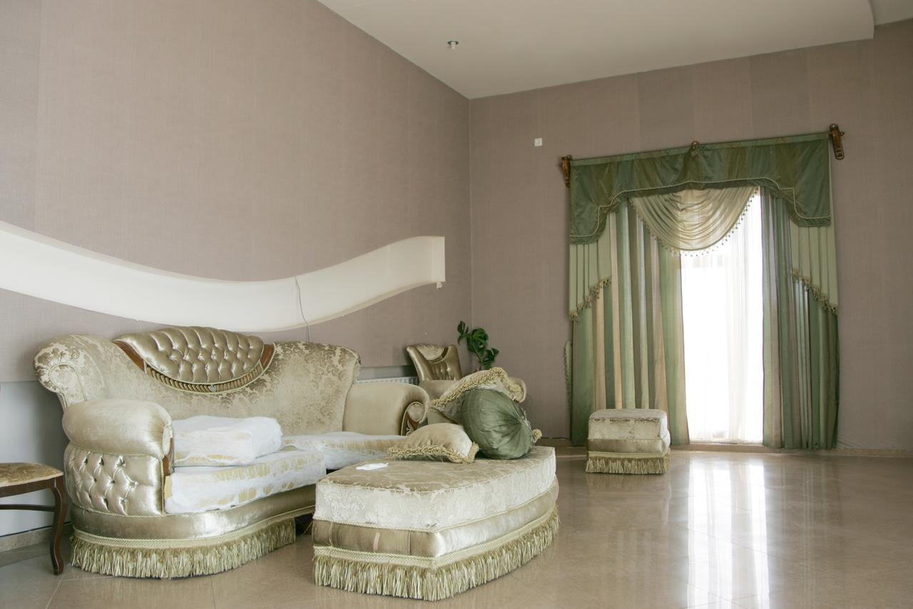 Hotel Eleon Kutaisi Zewnętrze zdjęcie