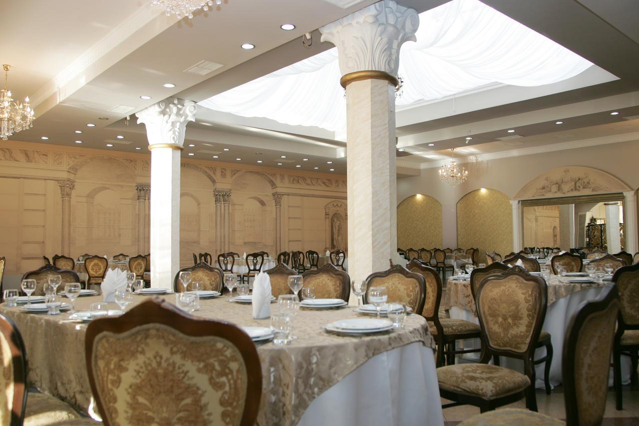 Hotel Eleon Kutaisi Zewnętrze zdjęcie